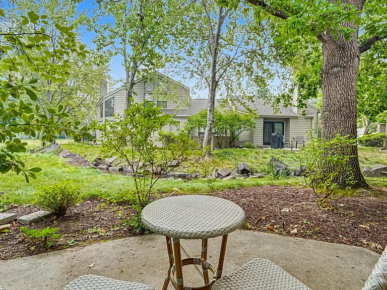 1924 S Teal Ln — Photo 26