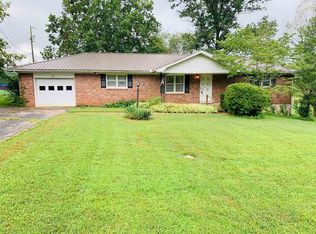 665 N Campbell Rd, Bowling Green, KY 42101