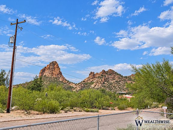 5th image of 6021 S Arrowhead Ln