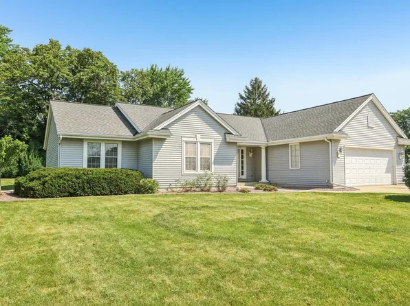 12720 West North LANE, New Berlin, WI 53151