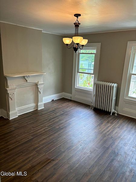 2nd image of 19 Defreest Avenue