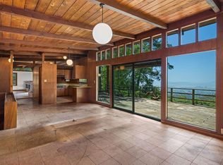 6032 Skyline Blvd, Oakland, CA 94611