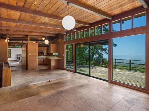 6032 Skyline Blvd, Oakland, CA 94611