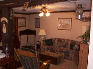 5th image of 618 Church Dr