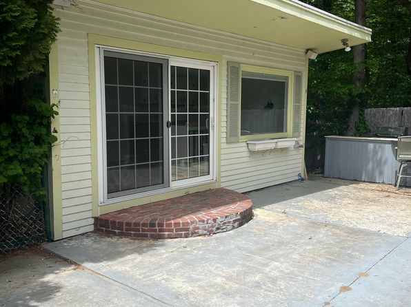 66 Earldor Cir #B