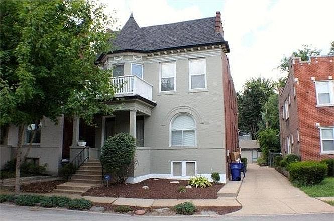 1st image of 4445 Pershing Ave
