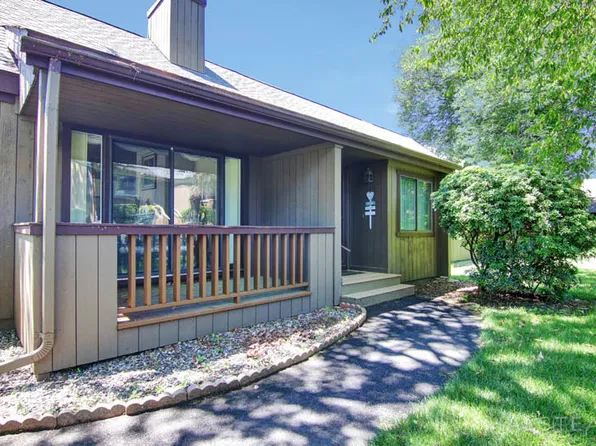 581 North Trl #B, Stratford, CT 06614