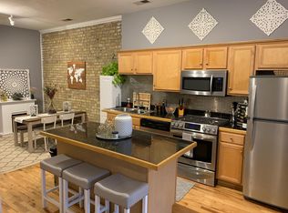 537 N Ashland Ave #1, Chicago, IL 60622