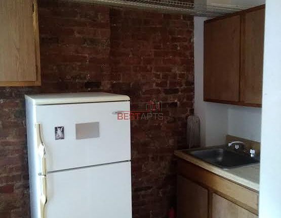2nd image of 324 E 19th St APT 3B