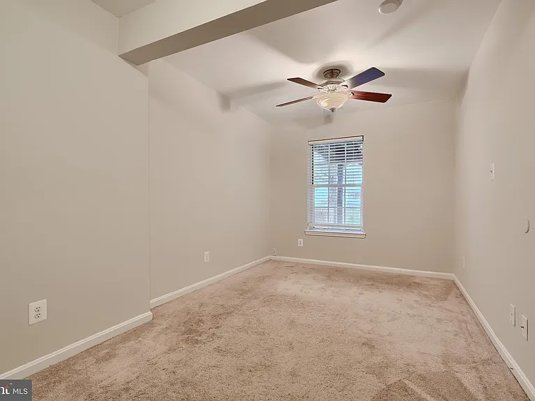 733 Reedy Cir — Photo 23