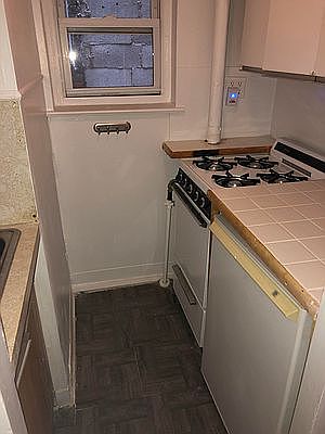 1st image of 752 9th Ave APT 1RN