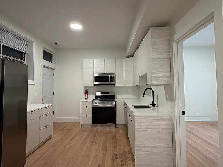 1400 W Olive Ave #1 — Photo 16
