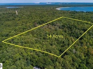 Wistrand Rd, Beulah, MI 49617