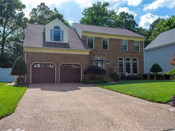 207 Terrys Run, Yorktown, VA 23693