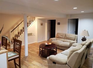 27 Hiram Rd, Richmond Hill, ON L4C 9E6