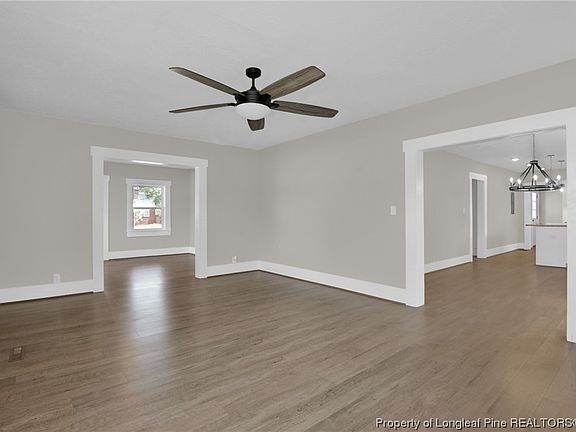 5th image of 1001 Iona St