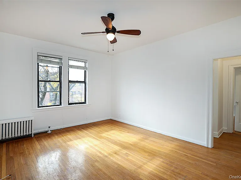 11525 Metropolitan Ave #233 — Photo 6