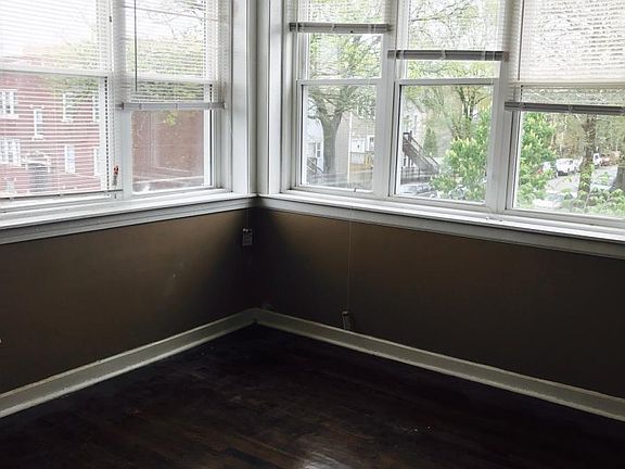 5th image of 1250 N Keeler Ave #2N