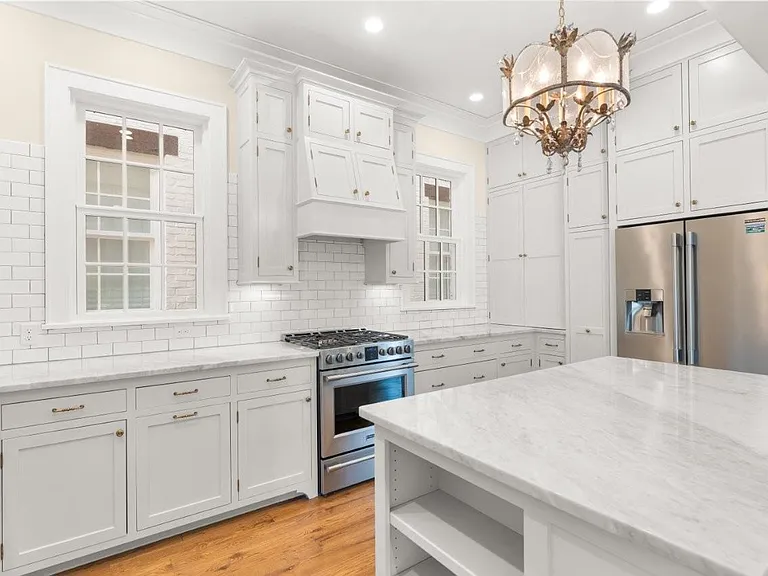 2050 Jabez Dr — Photo 11