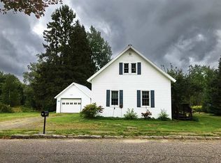 3101 County Road Aaj, Champion, MI 49814