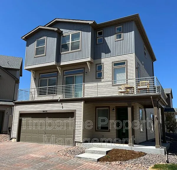 9606 Timberlake Loop — Photo 1
