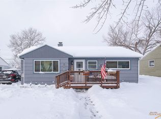 1009 Allen Ave, Rapid City, SD 57701