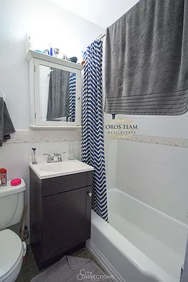 Rented by City Connections Realty | media 5