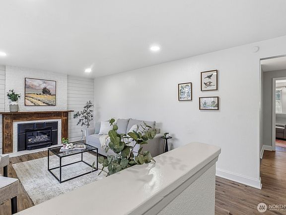 5th image of 7735 13th Avenue NE
