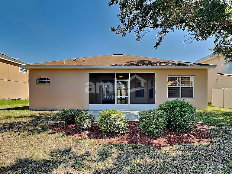 10707 Carloway Hills Dr — Photo 20