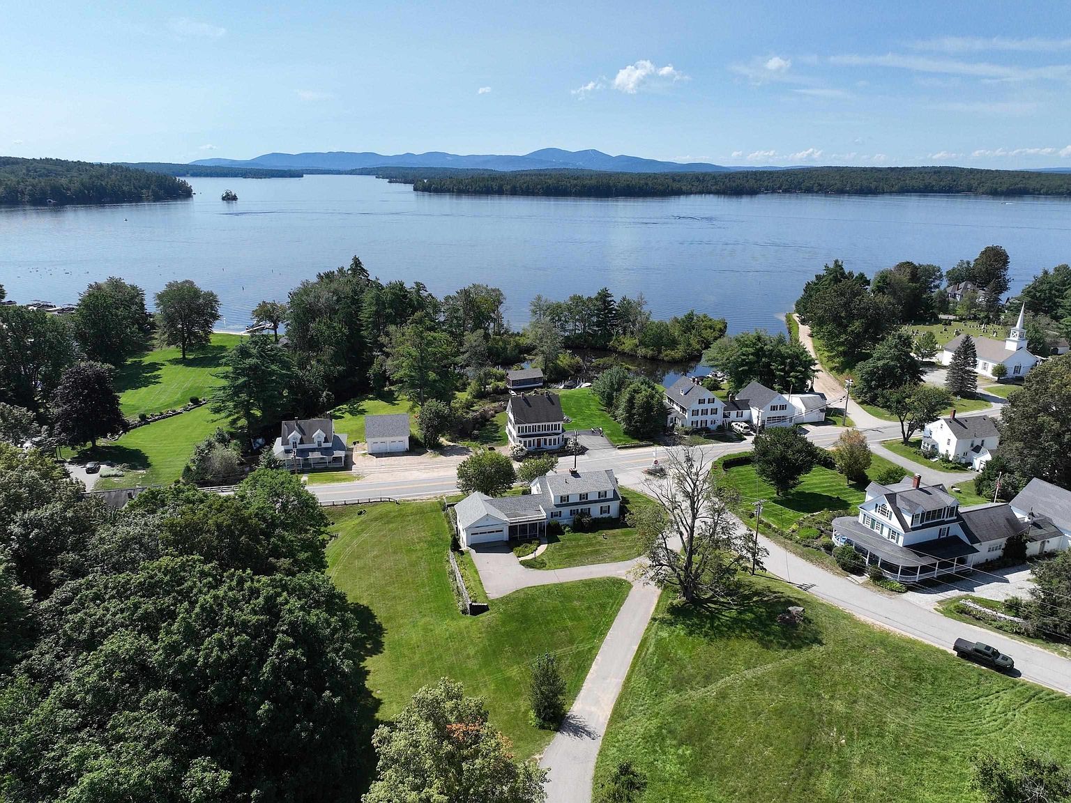 471 Governor Wentworth Highway, Tuftonboro, NH 03816 MLS 4968152