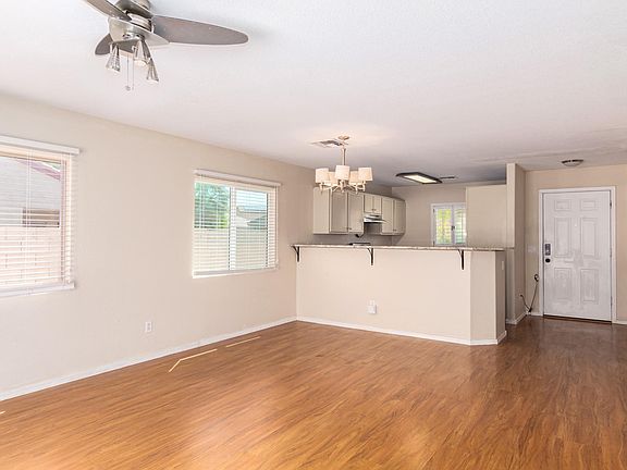 5th image of 8412 W Magnolia St