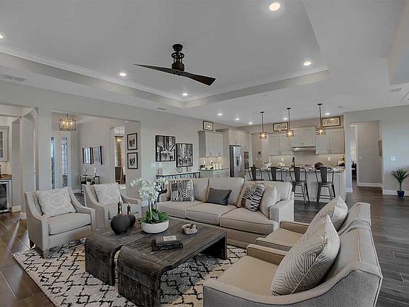 Dunbar Model Floor plan Ocala, FL On Top of the World Living Area