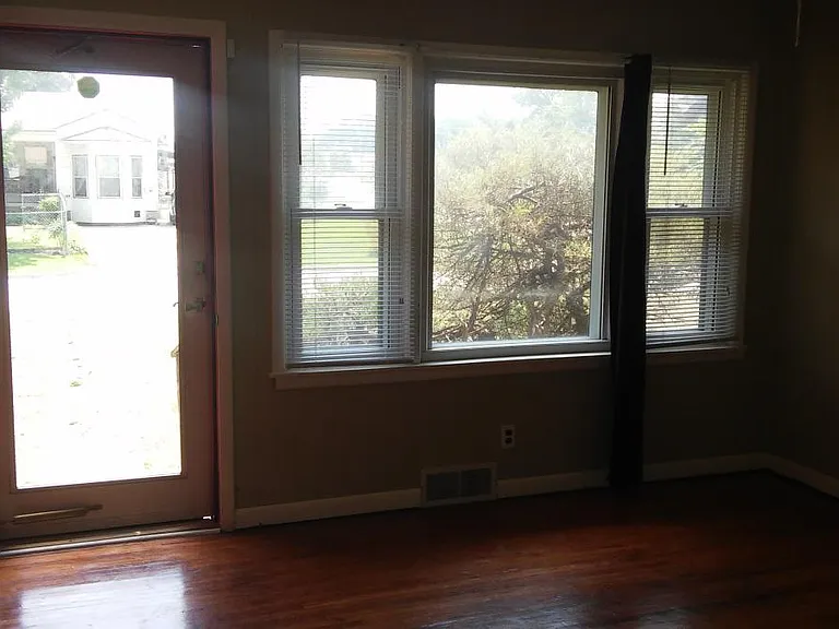 7303 E Jasper St — Photo 6