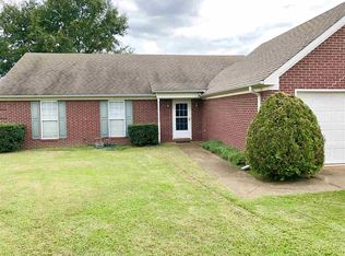90 Pickens Cv, Jackson, TN 38305