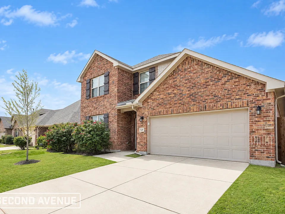 528 Bird Creek Dr