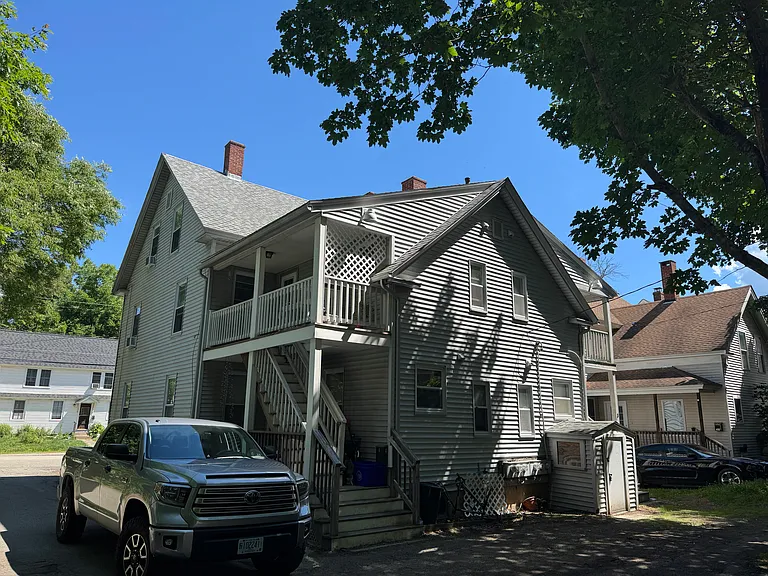 33-35 Elm St #1 — Photo 1