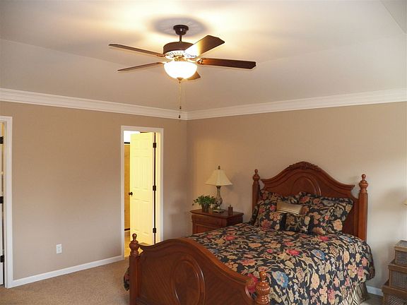 4th image of 3112 Silverbell Way #39AL