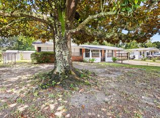 627 Manchester Rd, Fort Walton Beach, FL 32547