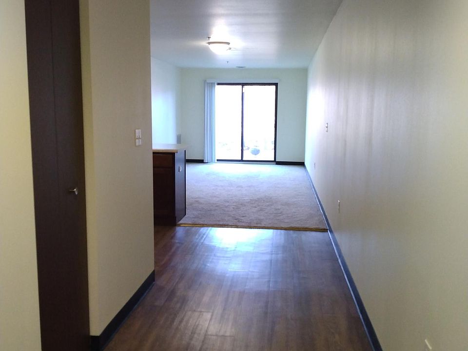 Unit #105 Entry way. Spacious and cozy apartment.