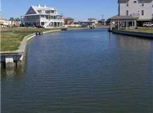 26 Isla Morada, Hitchcock, TX 77563