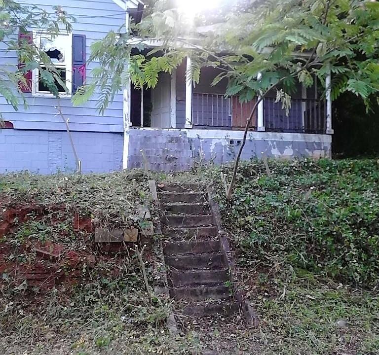 2nd image of 1236 2nd St NW