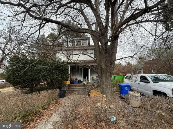 327 Asbury Ave, Elkins Park, PA 19027