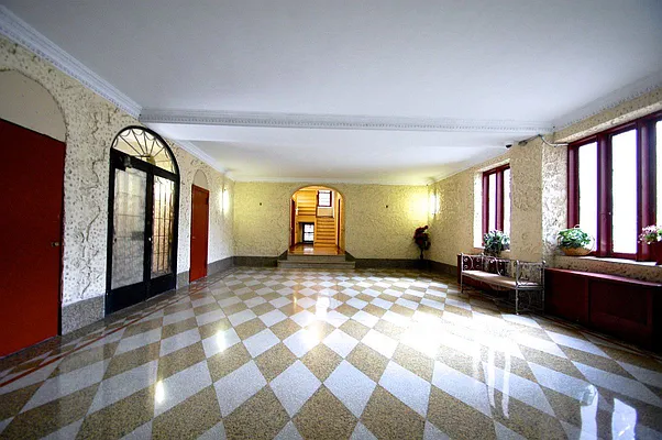 Rented by Bohemia Realty Group | media 21