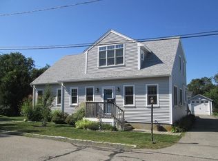 7 North St, Kingston, MA 02364