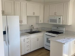 221 Sheldon St #3, El Segundo, CA 90245