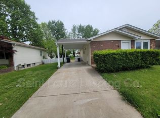1649 Boardwalk Ave, Florissant, MO