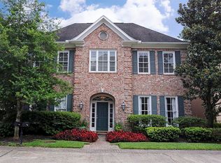 10 Pinewold Ct, Houston, TX 77056