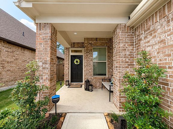 2nd image of 7363 Lake Arrowhead Ln