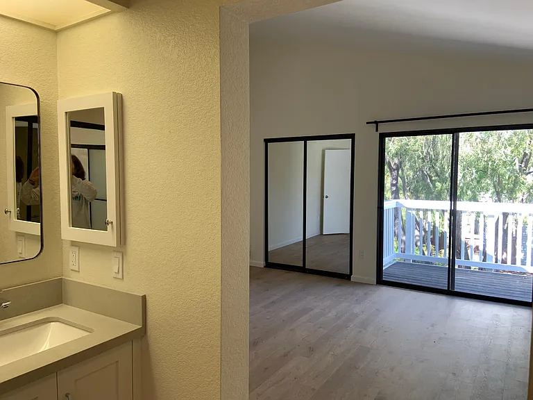 149 Oak Park Dr — Photo 19