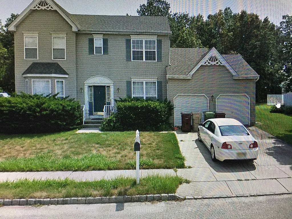 167 Manhattan Ave photo 1